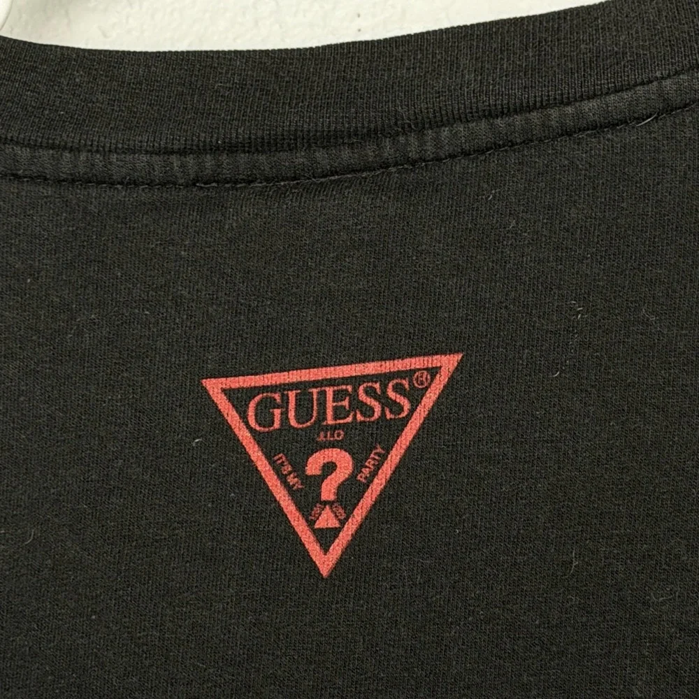 GUESS Limitless‎ Graphic Sweatshirt Jennifer Lopez Black Crewneck Medium Approx.